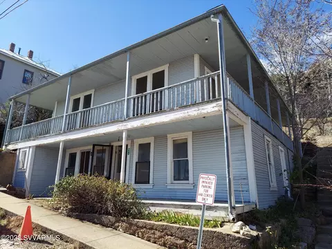 641 W Center St, Jerome, AZ 86331