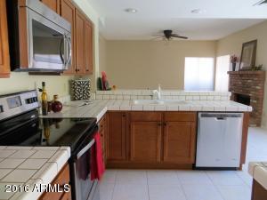 2174 E New Bedford Dr, Gilbert, AZ 85234 photo 5