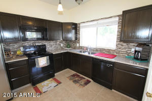 8 S Dodge St, Gilbert, AZ 85233 photo 4