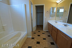 3773 E Larson Ln, Gilbert, AZ 85295 photo 14