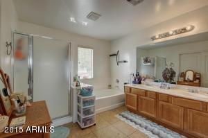 3514 S 81st Dr, Phoenix, AZ 85043 photo 5