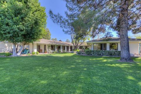 5748 E Orange Blossom Ln, Phoenix, AZ 85018 photo 21