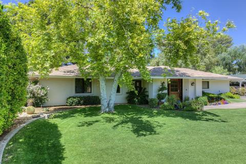 5748 E Orange Blossom Ln, Phoenix, AZ 85018 photo 27