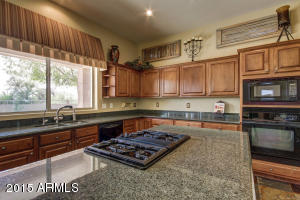7823 E Red Hawk Cir, Mesa, AZ 85207 photo 11