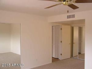 405 E Carson Dr, Tempe, AZ 85282 photo 4