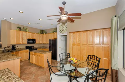 4249 E Cassia Ln, Gilbert, AZ 85298 photo 11