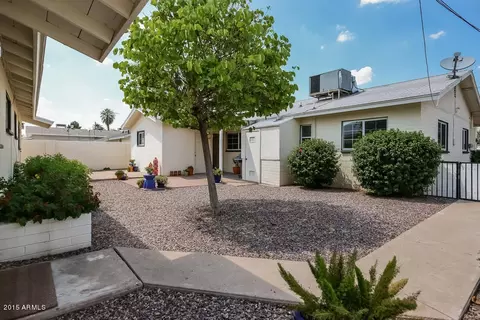 1237 Elm St, Phoenix, AZ 85014 photo 4