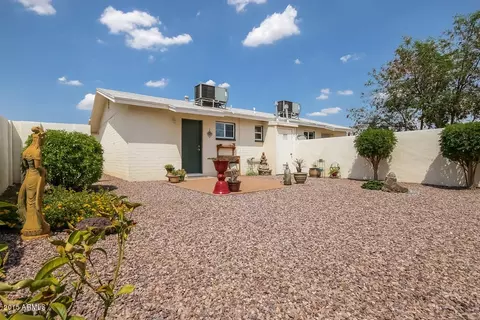 1237 Elm St, Phoenix, AZ 85014 photo 6