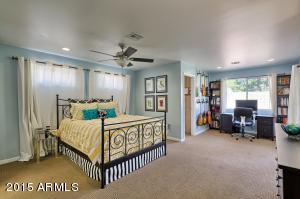 4934 E Fairmount Ave, Phoenix, AZ 85018 photo 9