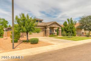 2664 E Del Rio St, Gilbert, AZ 85295 photo 3