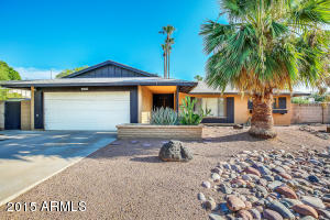 805 E Todd Dr, Tempe, AZ 85283 photo 1