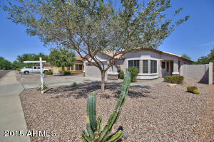 3254 E Woodside Way, Gilbert, AZ 85297 photo 1