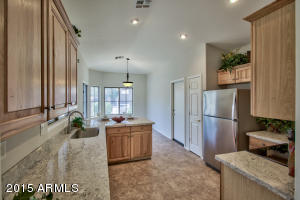 3254 E Woodside Way, Gilbert, AZ 85297 photo 8