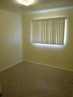 4602 W Mitchell Dr, Phoenix, AZ 85031 photo 2