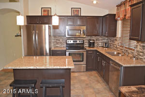 2130 W Vineyard Rd, Phoenix, AZ 85041 photo 9