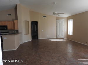 831 E Sherri Dr, Gilbert, AZ 85296 photo 4
