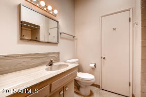 4035 E Mcdonald Dr, Phoenix, AZ 85018 photo 23