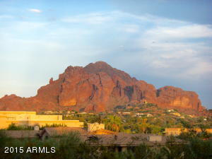 4035 E Mcdonald Dr, Phoenix, AZ 85018 photo 2