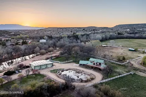 700 N Page Springs Rd, Cornville, AZ 86325