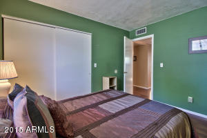 3084 E Cannon Dr, Phoenix, AZ 85028 photo 17
