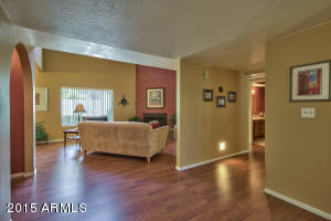 3084 E Cannon Dr, Phoenix, AZ 85028 photo 4