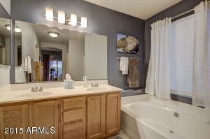 4231 E Siesta Ln, Phoenix, AZ 85050 photo 21