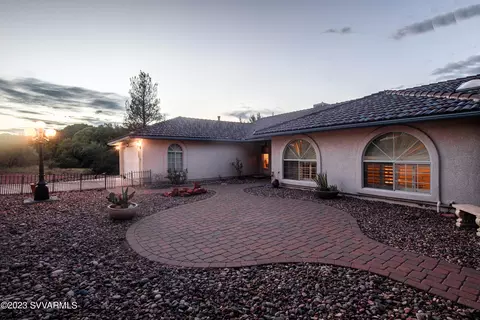 4710 E Chipmunk Holw, Rimrock, AZ 86335