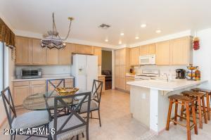 2445 S Augustine Cir, Mesa, AZ 85209 photo 8