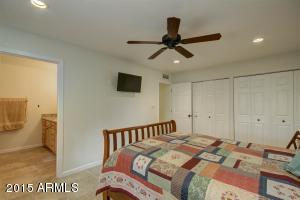 2151 E La Donna Dr, Tempe, AZ 85283 photo 13