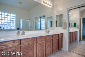4082 E Carriage Way, Gilbert, AZ 85297 photo 25