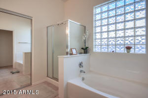 4082 E Carriage Way, Gilbert, AZ 85297 photo 26