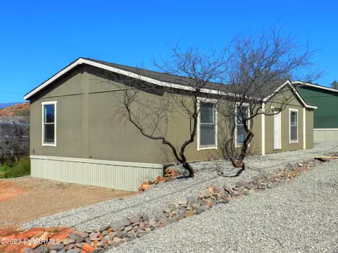 2590 S Kadomoto Dr, Cornville, AZ 86325