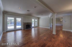 3609 E Highland Ave, Phoenix, AZ 85018 photo 14
