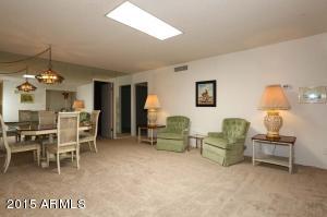 2851 E Mission Ln, Phoenix, AZ 85028 photo 13