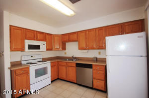 1316 E Palmdale Dr, Tempe, AZ 85282 photo 3