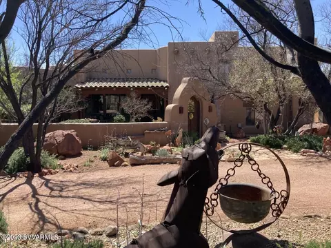 10251 E Creekview Dr, Cornville, AZ 86325