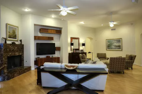 5316 Exeter Blvd, Phoenix, AZ 85018 photo 2