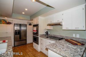 1621 Echo Ln, Phoenix, AZ 85020 photo 6