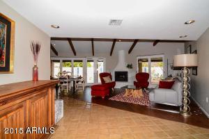 1621 Echo Ln, Phoenix, AZ 85020 photo 10