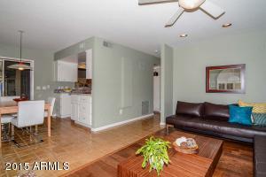 1621 Echo Ln, Phoenix, AZ 85020 photo 23