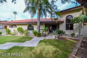 1621 Echo Ln, Phoenix, AZ 85020 photo 2