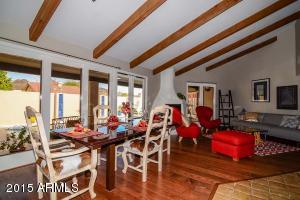1621 Echo Ln, Phoenix, AZ 85020 photo 12