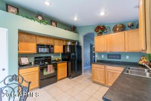 1393 E Constitution Dr, Chandler, AZ 85225 photo 3