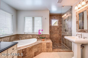 5329 N 33 St, Phoenix, AZ 85018 photo 12