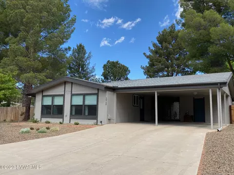 10740 E Oak Creek Trl, Cornville, AZ 86325