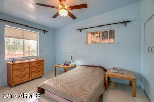 1541 E Cinnabar Ave, Phoenix, AZ 85020 photo 12