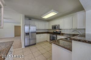 4108 E Pinchot Ave, Phoenix, AZ 85018 photo 3