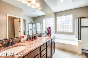 4011 E Walter Way, Phoenix, AZ 85050 photo 33