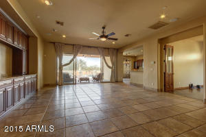 520 E Mineral Rd, Phoenix, AZ 85042 photo 10