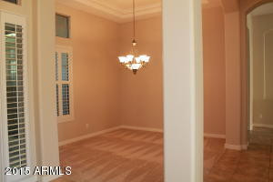 347 E Clifton Ct, Gilbert, AZ 85295 photo 9